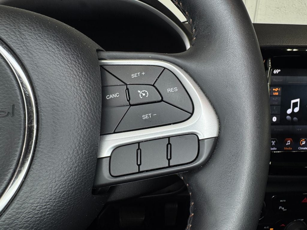 2017 Jeep Compass Limited Full Sunroof