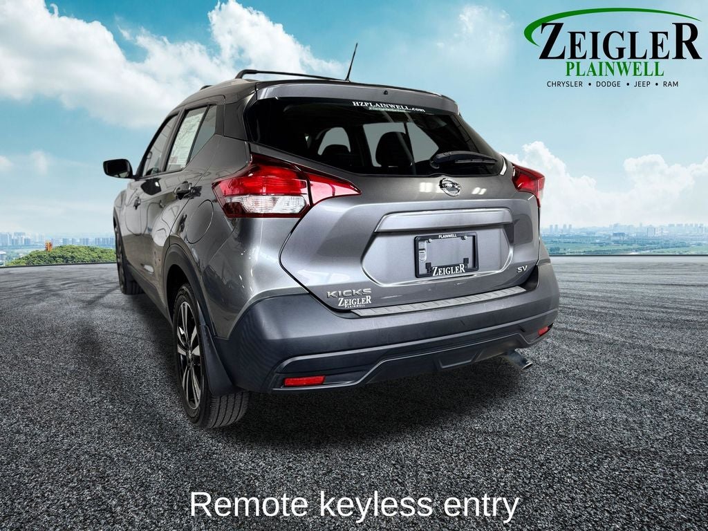2019 Nissan Kicks SV Exterior Package
