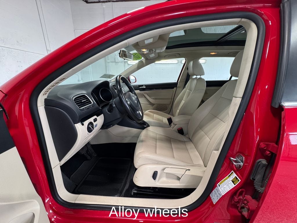 2014 Volkswagen Jetta SportWagen 2.0L TDI