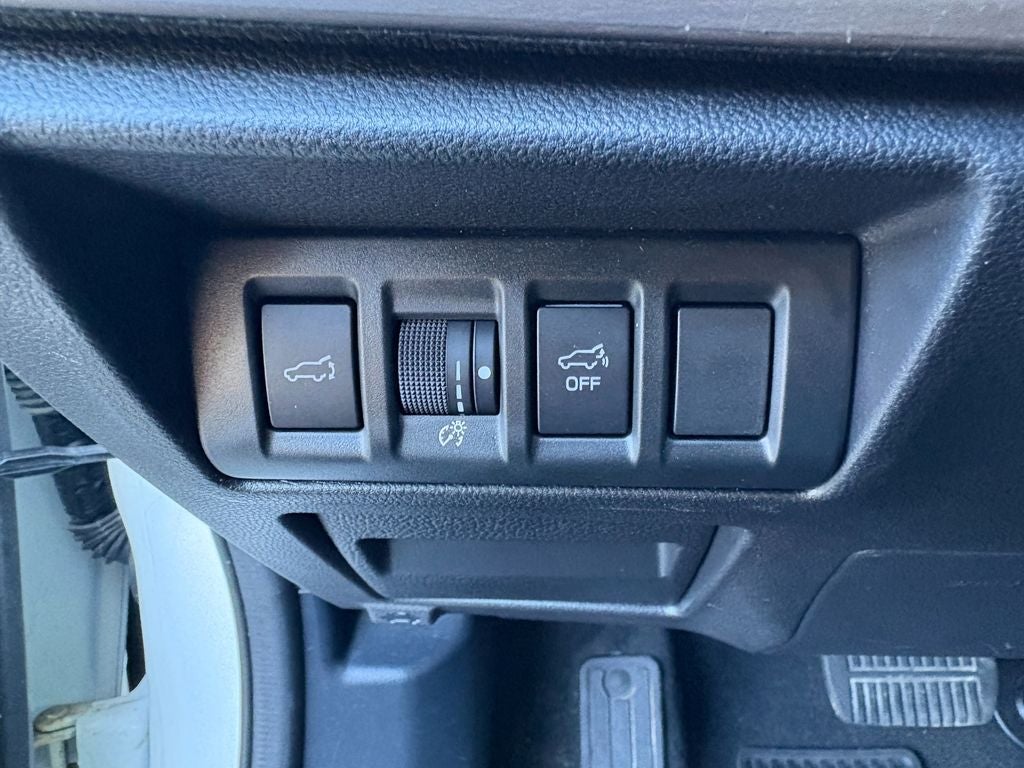 2023 Subaru Outback Limited Power Moonroof & HSW & Navigation System
