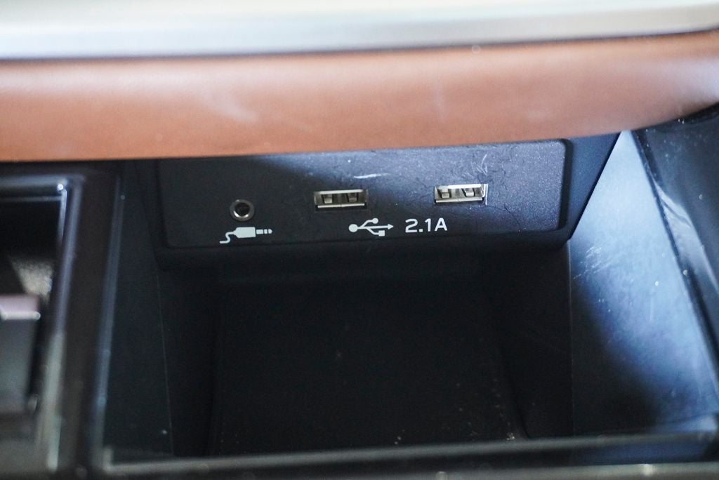 2021 Subaru Outback Touring XT Power moonroof & Navigation System