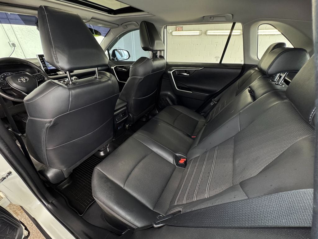 2022 Toyota RAV4 Hybrid Limited Power moonroof