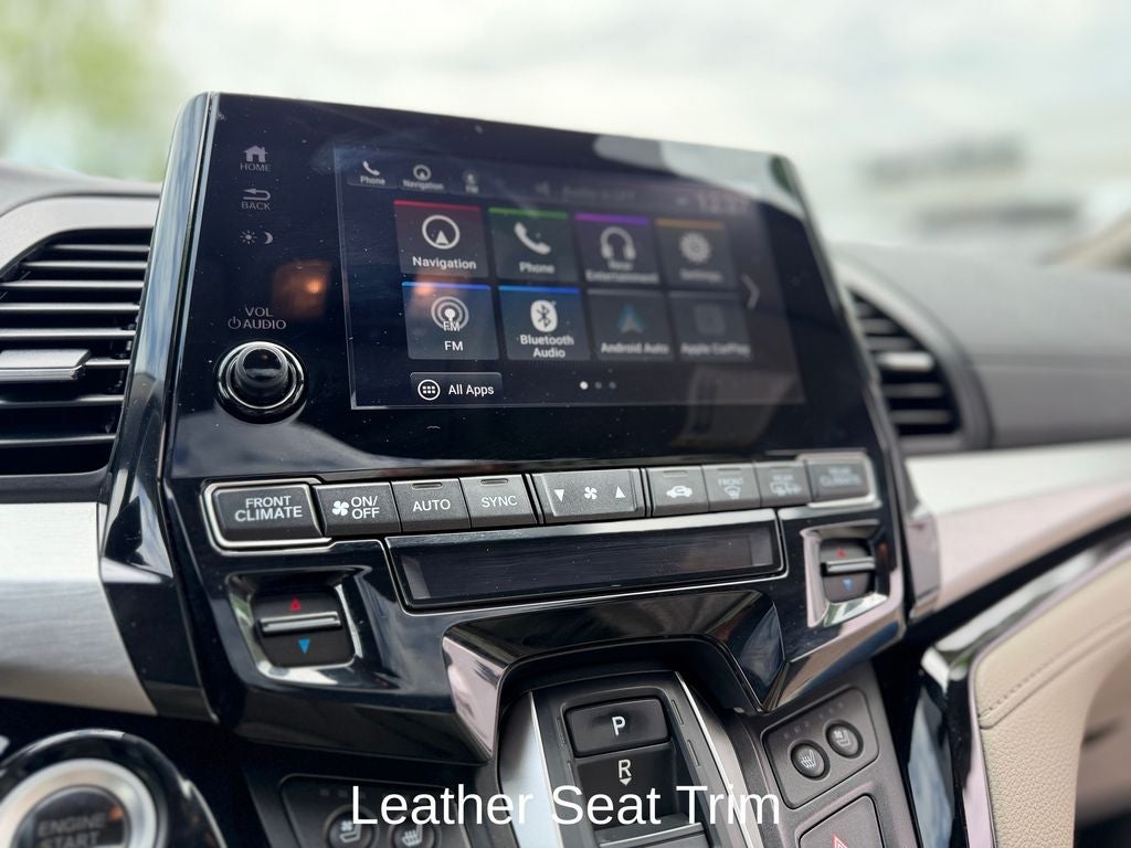 2020 Honda Odyssey Elite Navigation system: Honda Satellite-Linked Navigati