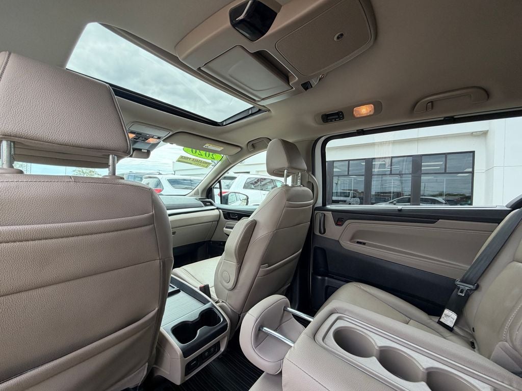 2020 Honda Odyssey Elite Navigation system: Honda Satellite-Linked Navigati