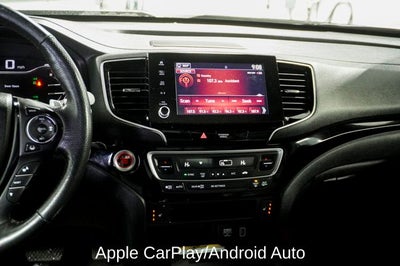 2022 Honda Ridgeline Black Edition Power moonroof & Navigation System