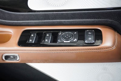 2020 Lincoln Aviator Reserve Panoramic Moonroof & Navigation System