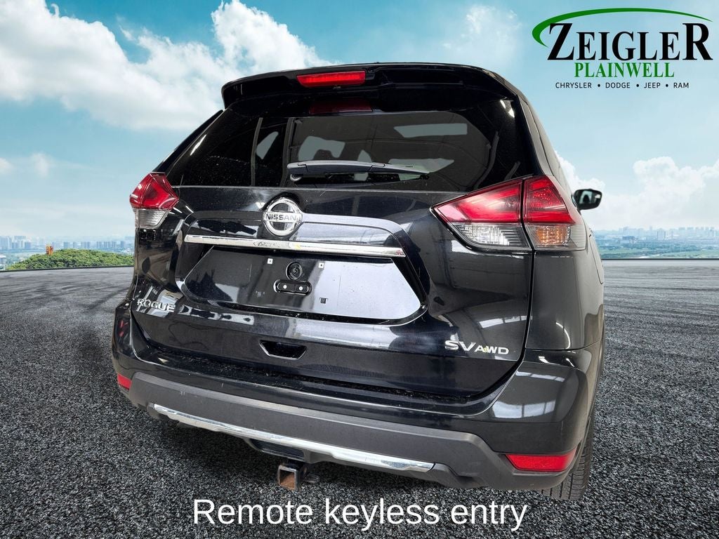 2020 Nissan Rogue SV Power Panoramic Moonroof