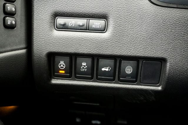 2024 Nissan Murano SL Power moonroof & Navigation System