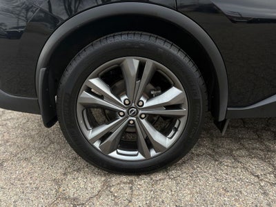 2023 Nissan Murano Platinum Power moonroof & Navigation System