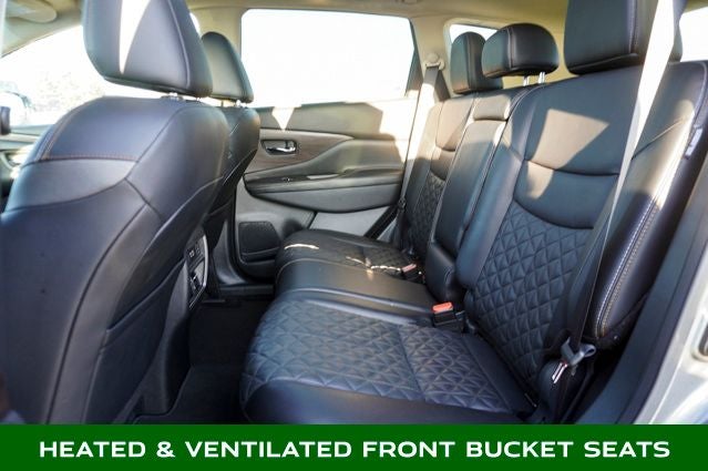 2024 Nissan Murano Platinum Power moonroof & Navigation System