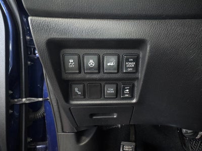2017 Nissan Pathfinder Platinum