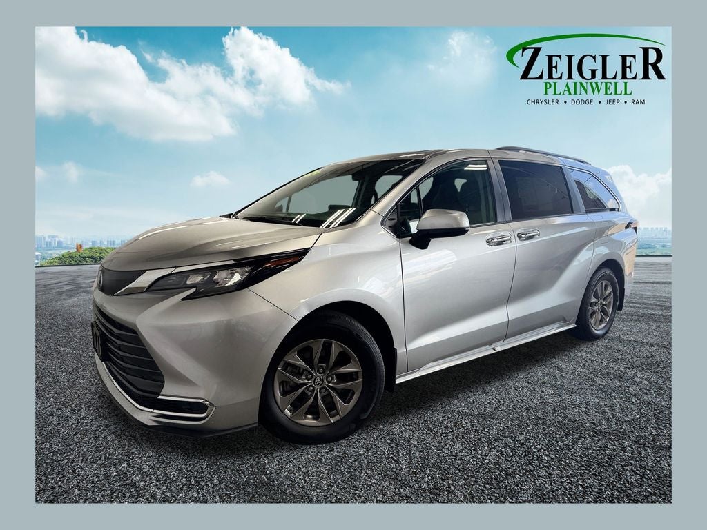 2024 Toyota Sienna XLE 3rd Row Seat