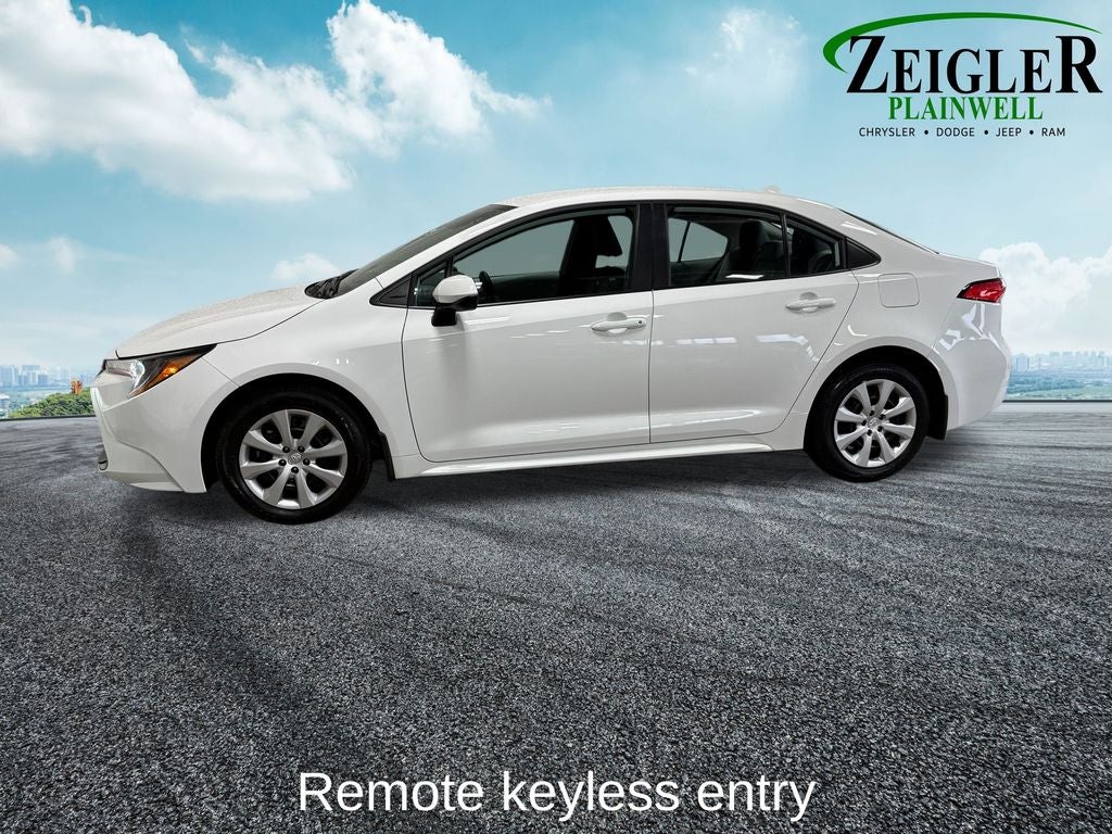 2025 Toyota Corolla LE Apple CarPlay/Android Auto