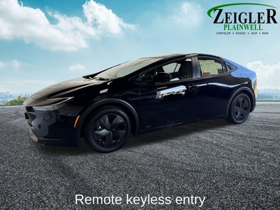 2026 Toyota Prius LE Apple CarPlay