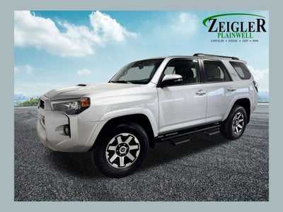 2020 Toyota 4Runner TRD Off-Road Premium Moonroof Package