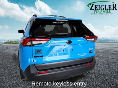 2021 Toyota RAV4 Hybrid XLE