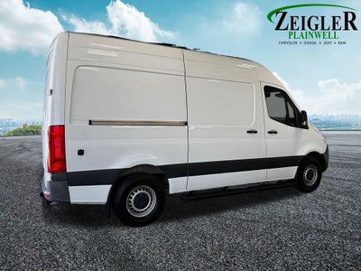 2022 Mercedes-Benz Sprinter 2500 Cargo 144 WB