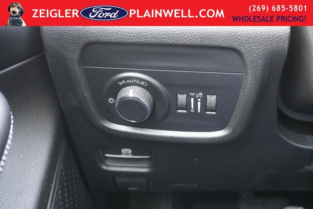 2023 Jeep Grand Cherokee Laredo V6 4x4 Rear Camera Power Seat