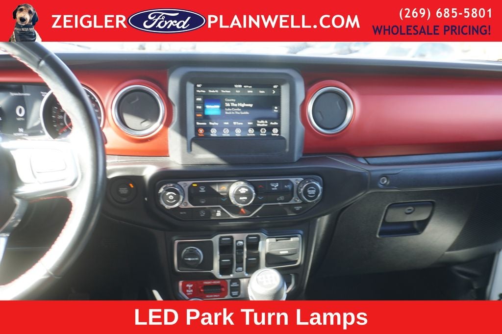 2021 Jeep Gladiator Rubicon 3.6 L V6 Sunrider Top Alpine Audio Rear