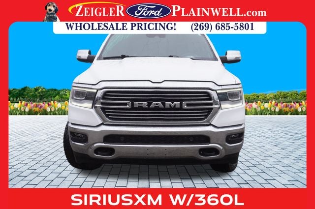 2024 RAM 1500 Laramie Crew Cab 4x4 PANORAMIC ROOF HEATED LEATHER 5.7 L H