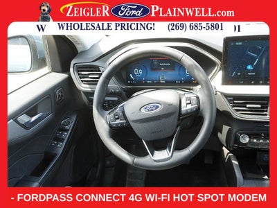 2023 Ford Escape Platinum AWD PANORAMIC ROOF HEATED LEATHER SYNC 4
