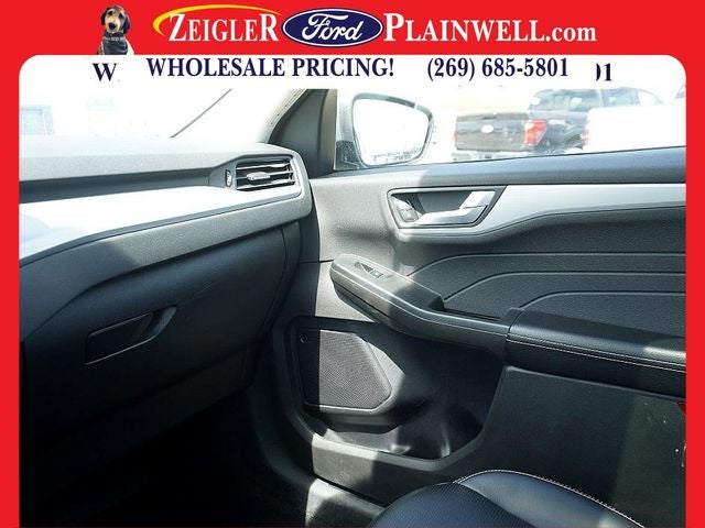 2023 Ford Escape Platinum AWD PANORAMIC ROOF HEATED LEATHER SYNC 4