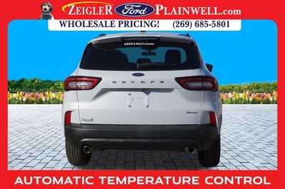 2025 Ford Escape ST-Line AWD ST Line Seats BLis Traffic Alert