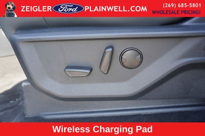 2025 Ford Expedition Active 4x4 Panoramic Roof Leather Rear Camera