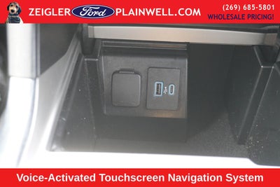 2022 Ford Explorer XLT 202A Pkg 4x4 Heated Leather & Steering Navigation