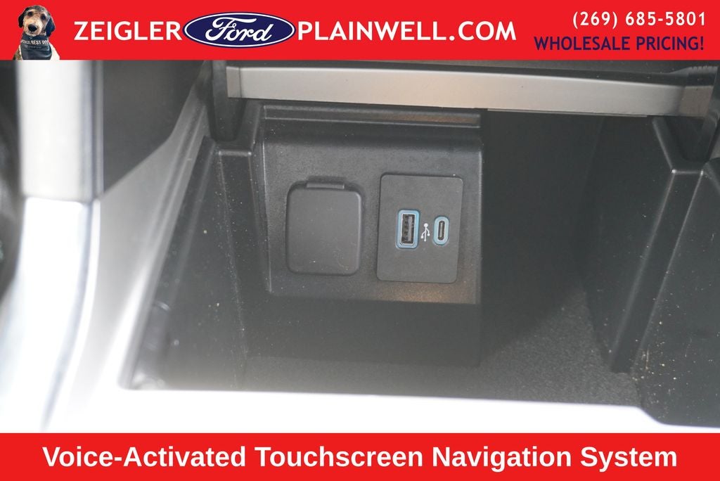 2022 Ford Explorer XLT 202A Pkg 4x4 Heated Leather & Steering Navigation