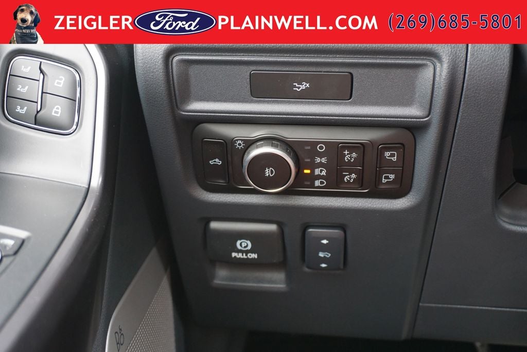 2026 Ford F-150 Lariat BLACK APPEARANCE PKG TWIN PANEL ROOF 20" BLACK WH