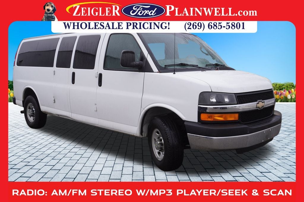 2016 Chevrolet Express 3500 LT Passenger