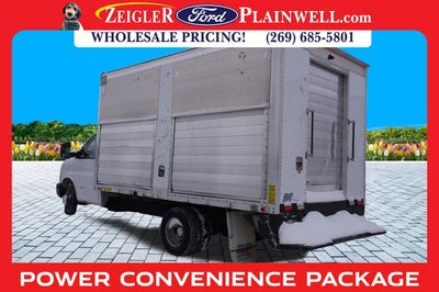 2016 Chevrolet Express 4500 Base Cutaway