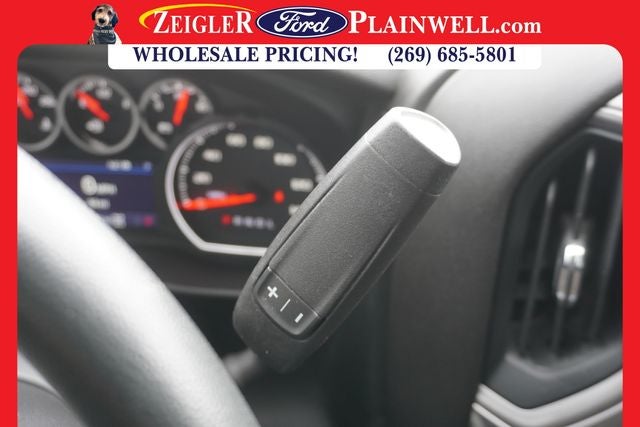 2022 Chevrolet Silverado 1500 LTD Custom CREW CAB 4X4 BLACK APPEARANCE PLG 20' WHEELS