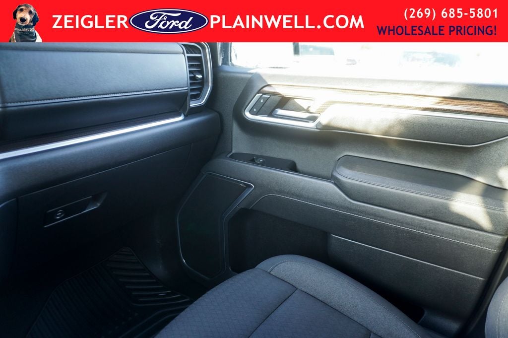 2025 Chevrolet Silverado 1500 LT LT1