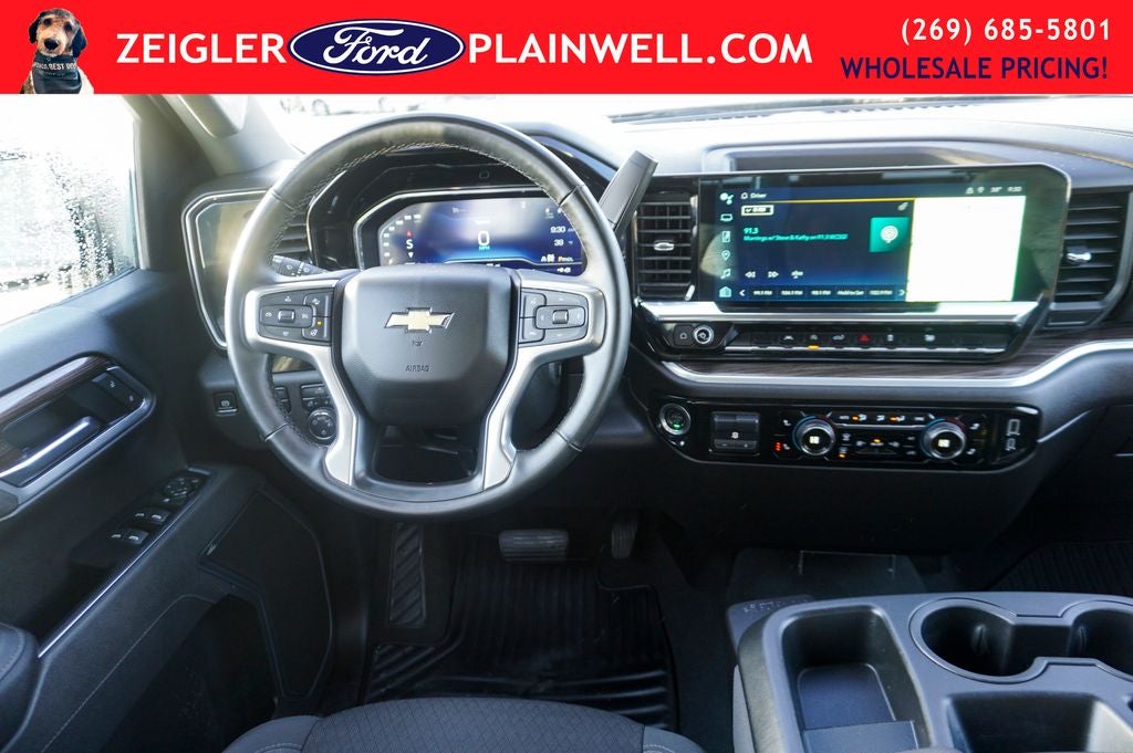 2025 Chevrolet Silverado 1500 LT LT1