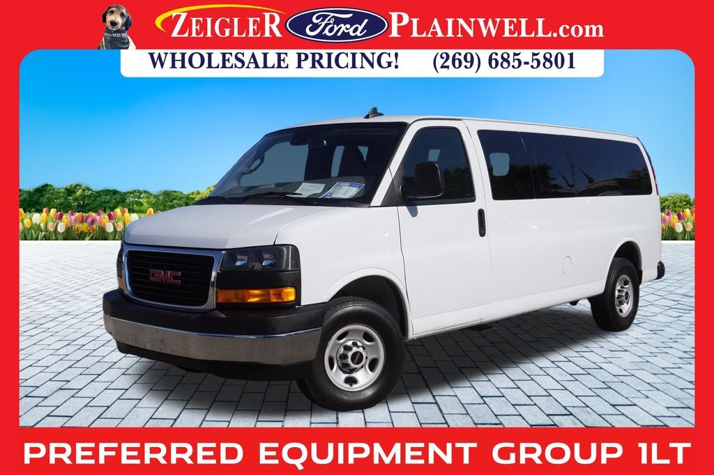 2023 GMC Savana 3500 LT 15 Passenger Extended WB Chrome Pkg Rear Camera