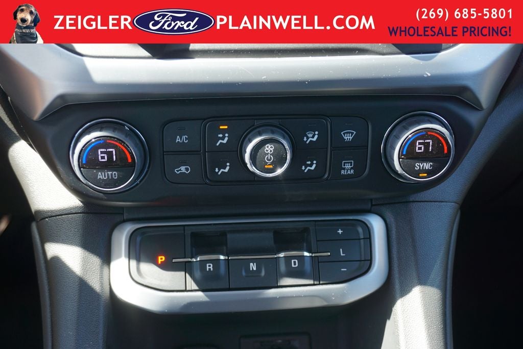 2023 GMC Acadia SLT HD CAMERA LANE KEEPING BLIS 3RD ROW SEAT 4X4