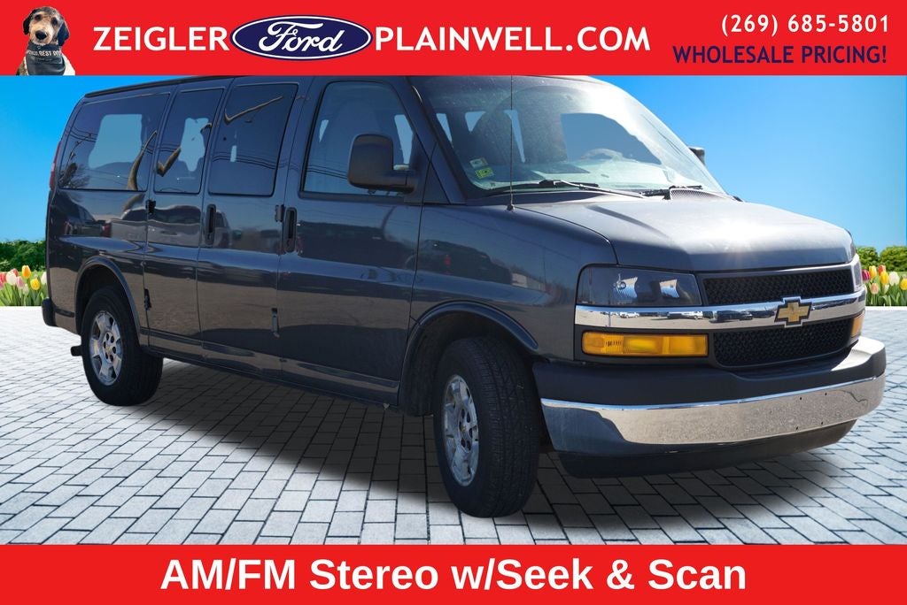 2014 Chevrolet Express 1500 LT Passenger