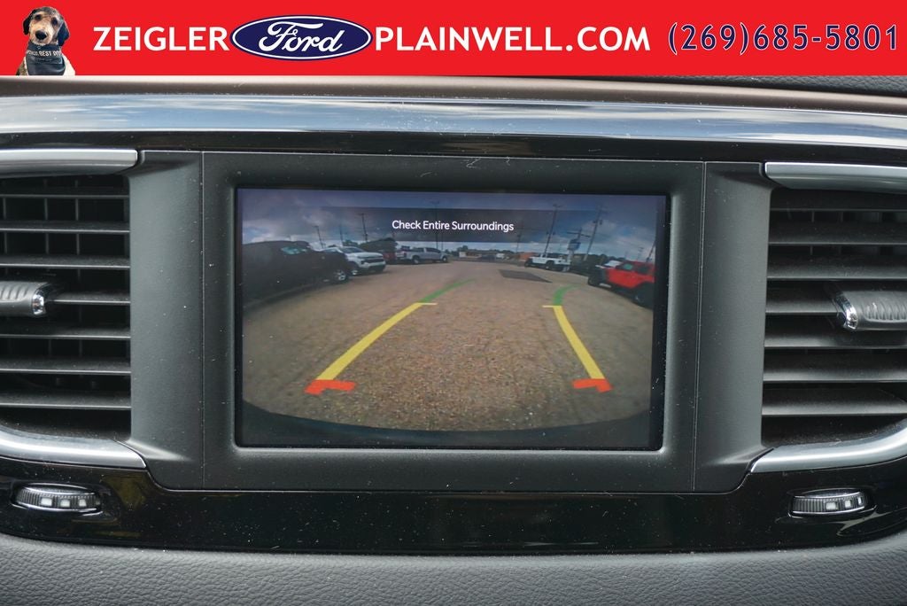 2024 Chrysler Voyager LX