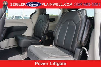 2018 Chrysler Pacifica Touring L Plus Heated Leather Rear Camera Power Sliding Doors