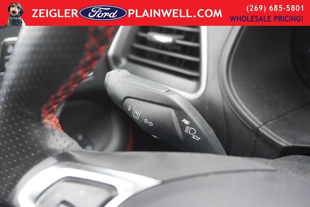 2024 Ford Edge ST Line AWD Panoramic Roof Heated Seats & Steering Convien