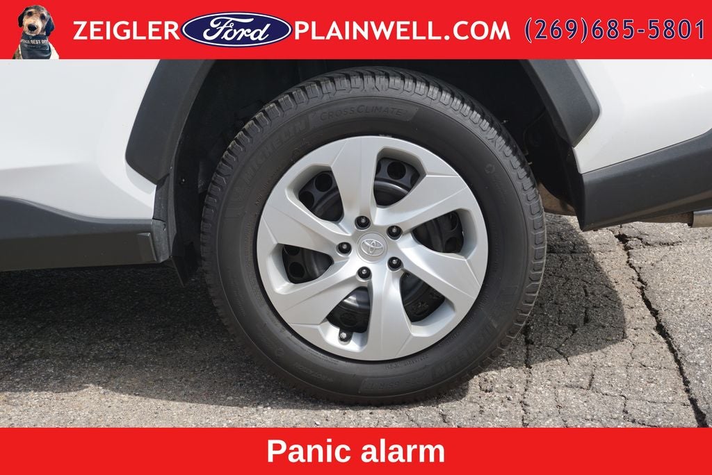 2022 Toyota RAV4 LE AWD Rear Camera
