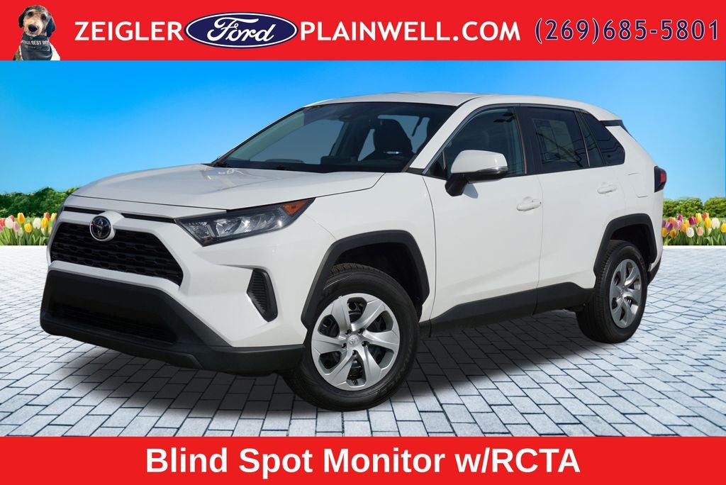 2022 Toyota RAV4 LE