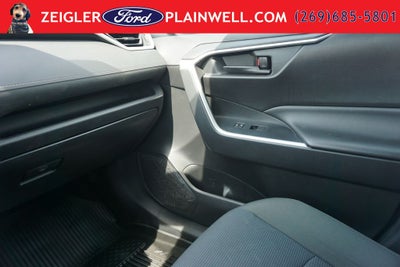 2022 Toyota RAV4 LE Rear Camera Blind Spot Pkg