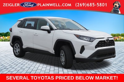 2022 Toyota RAV4 LE