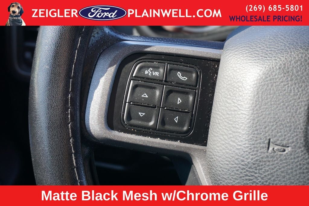 2019 RAM 3500 Tradesman Crew Cab 4x4 V8 6.4 Liter Hemi Fiberglass Topper T