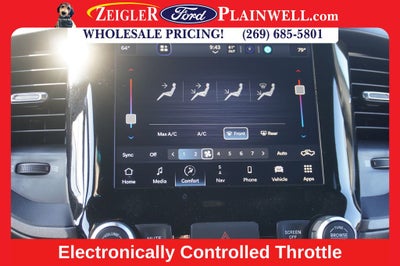 2023 RAM 3500 Tradesman CREW CAB 4X4 6.4L V8 REAR TOPPER