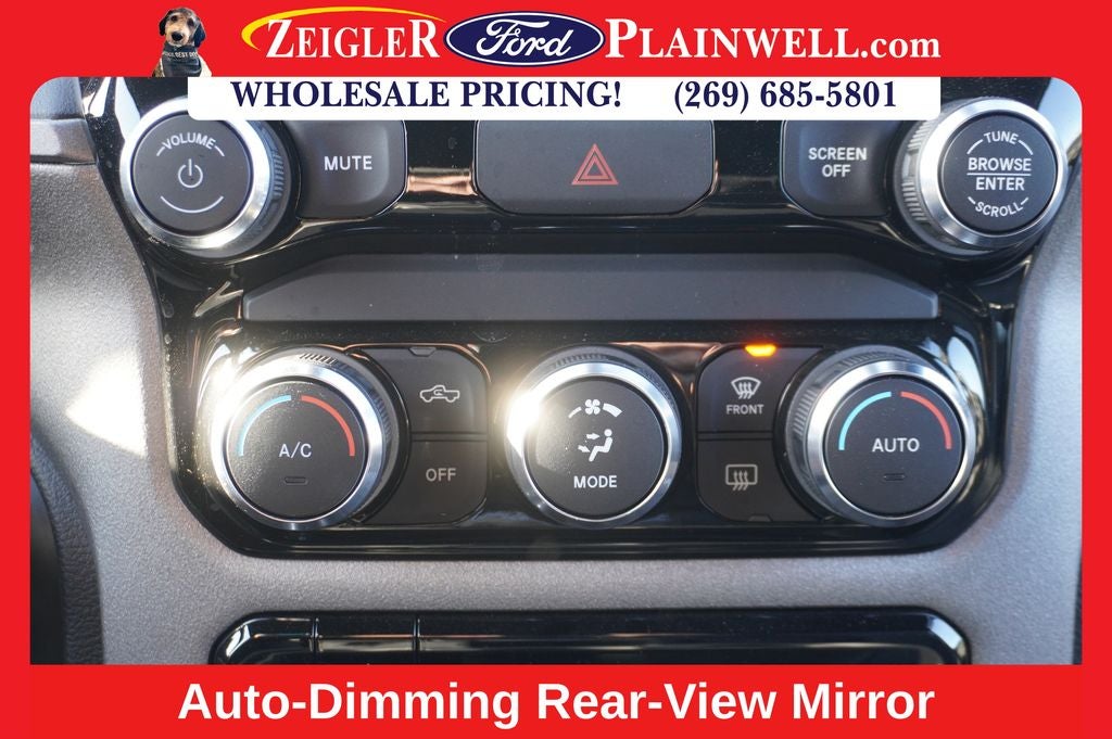 2023 RAM 3500 Tradesman CREW CAB 4X4 6.4L V8 REAR TOPPER