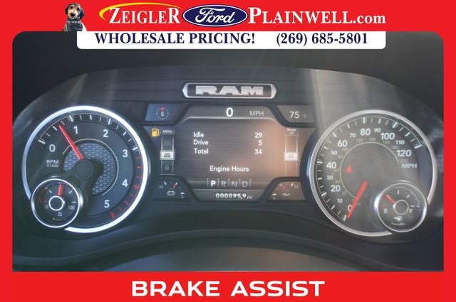 2024 RAM 3500 Tradesman CREW CAB 4X4 NAVIGATION CUMMINGS TURBO DIESEL